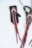 Tongue Gloves