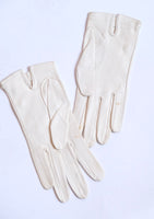 (Pierrot Love Gloves