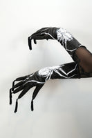 Fringe Tip Spider Gloves